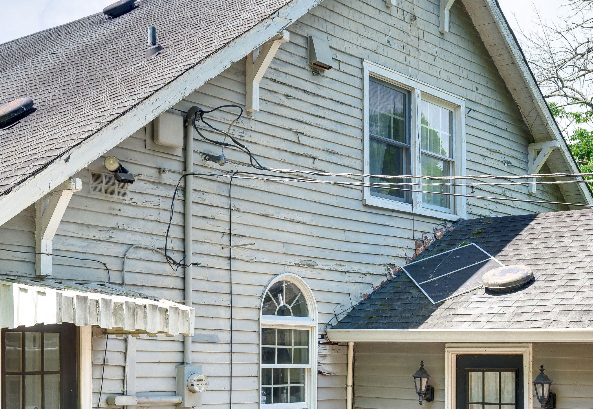 siding contractor near me